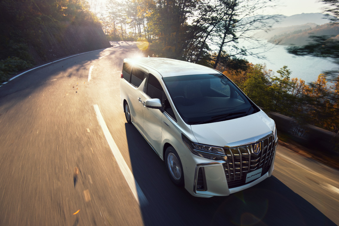 alphard_gallery_img05