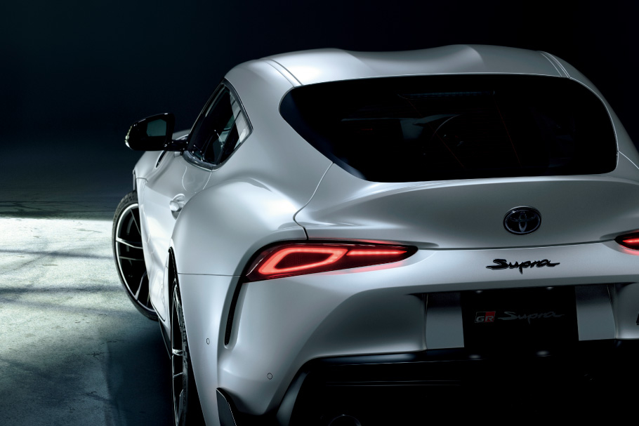 supra_top_img07n