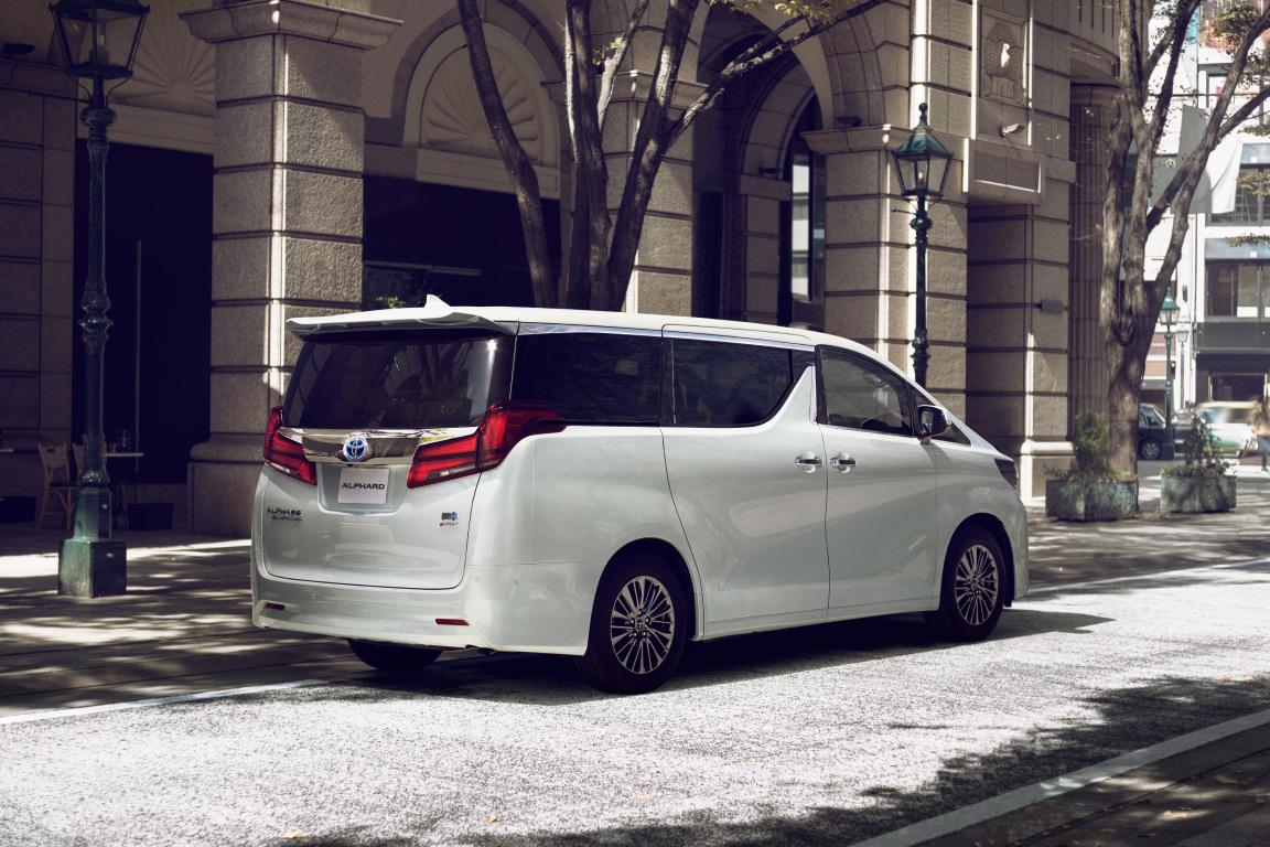 alphard_gallery_img04