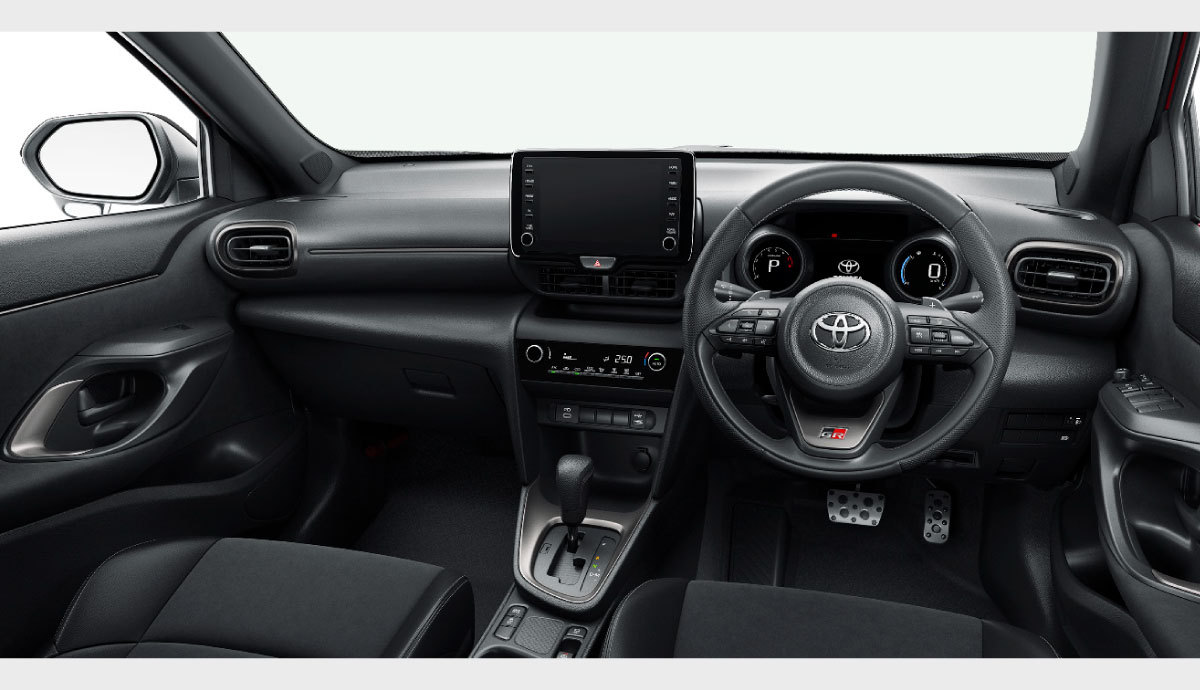 ヤリスクロス6セット売りです ヤリスクロス6セット売りです