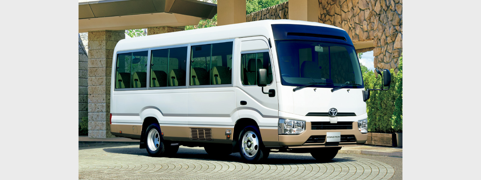 コースター | 価格・グレード | すべての人に移動の自由と楽しさを